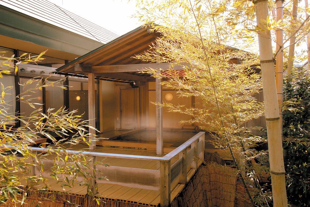 Akita Onsen Plaza Hotell Exteriör bild