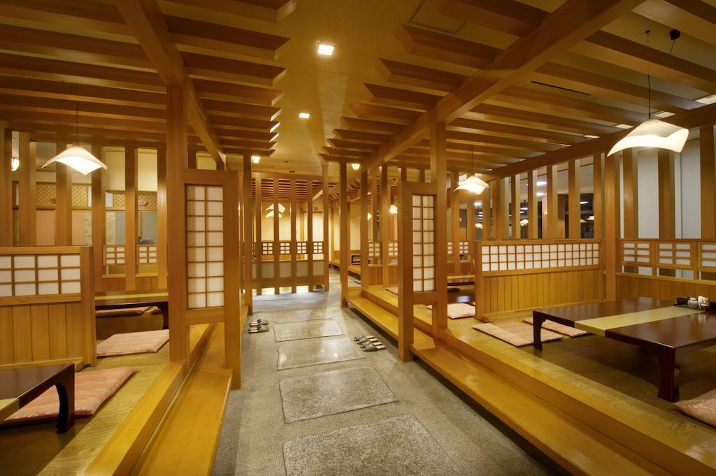 Akita Onsen Plaza Hotell Exteriör bild
