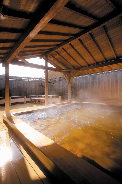 Akita Onsen Plaza Hotell Exteriör bild