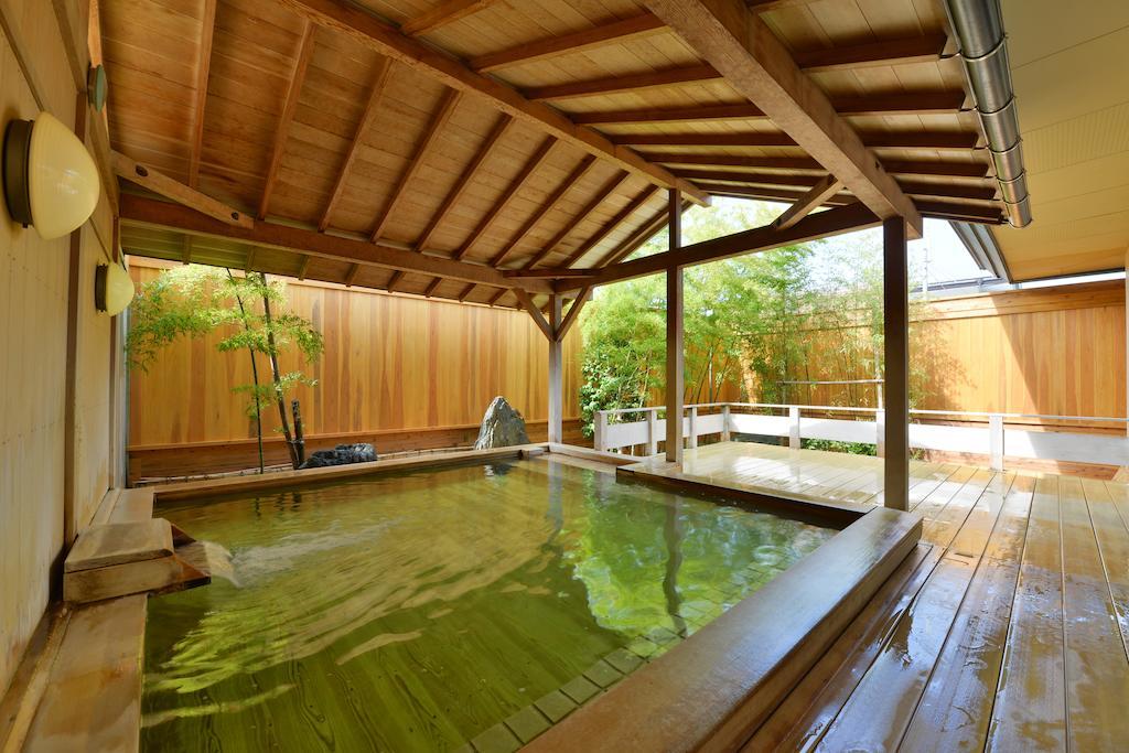 Akita Onsen Plaza Hotell Exteriör bild
